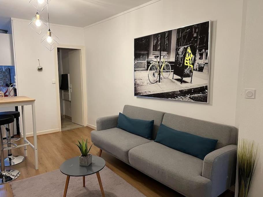 Le Comte Est Bon, Quartier Antiquaires Appartement Dijon Buitenkant foto